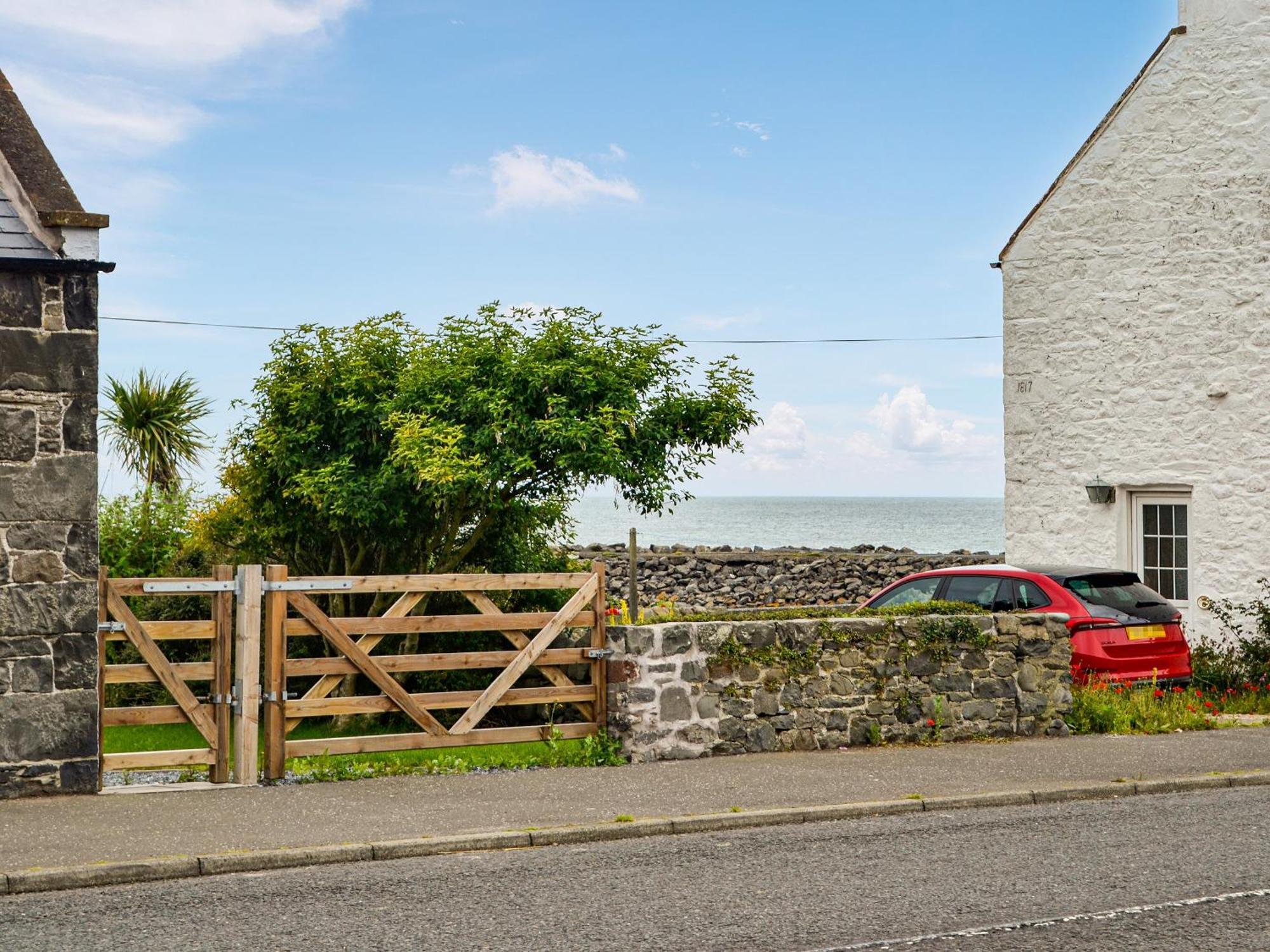 Hillview Villa Port William Exterior photo
